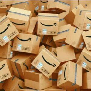 🎀NEW Mystery Box!🎀 $225 Womens Makeup Electronics Jewelry Beauty Home Clothing